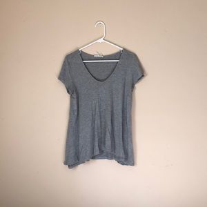Grey flowing T-shirt